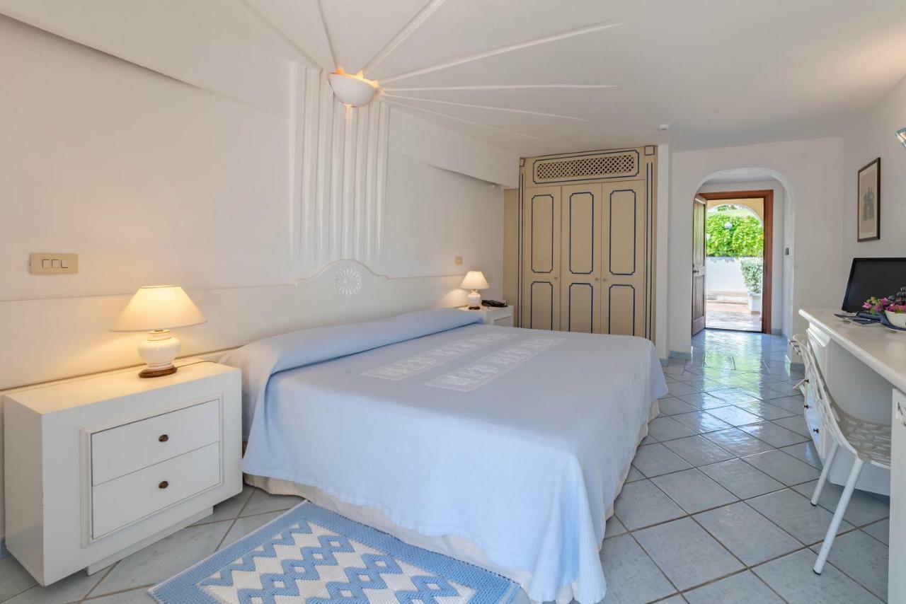 Club Hotel באיה סרדיניה מראה חיצוני תמונה